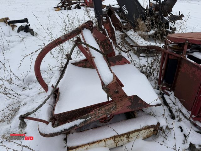 Lot 1-10447 - (1) Stockland Road Machinery 3-point hitch bucket, S/N 78008, 27" wide bucket.