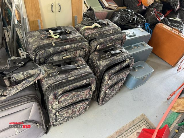 Lot 1-12205 - Large lot of luggage, includes 3-piece Travel Boy set, (2) 2-piece Sonoma sets, and more.