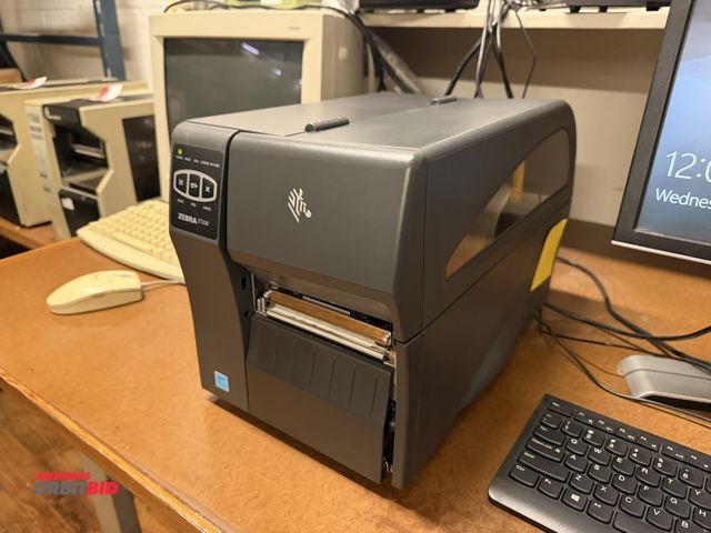 Lot 1-4918 - (1) Zebra ZT220 label printer.