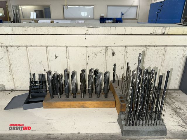 Lot 1-17701 - Lot of assorted drills.