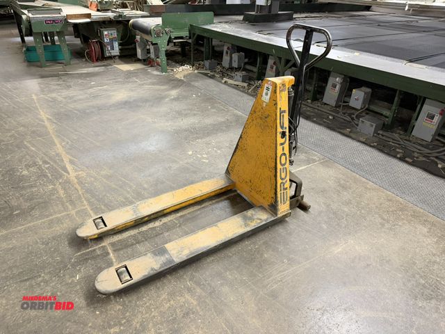 Lot 1-17009 - (1) Lift-Rite, 12V electric walk-behind pallet jacks with 3000 lb. capacity, with Vulcan, model SM12...