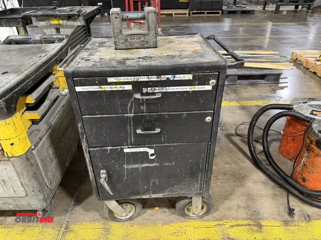 Lot 1-5380 - (1) 23" width x 28" height x 20" depth, 2-drawer rolling tool cabinet with lower storage, 8" diamete...