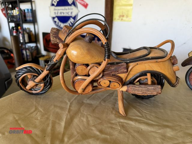 Lot 1-8226 - (1) collectible 16" long wood motorcycle.
