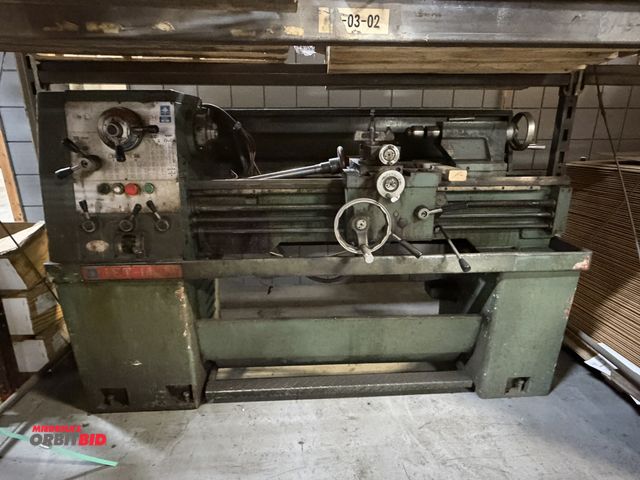 Lot 1-18813 - (1) Jet lathe, model Jet-1440D, Series #5657, 3 phase, in working condition, lathe is disconnected, ...
