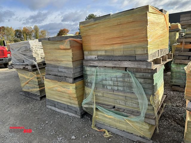 Lot 1-15774 - Lot of (7) skids of assorted pavers, sizes include 5 3/4" x 15.5" x 3" thick, 15" x 15.5" x 3" thick...