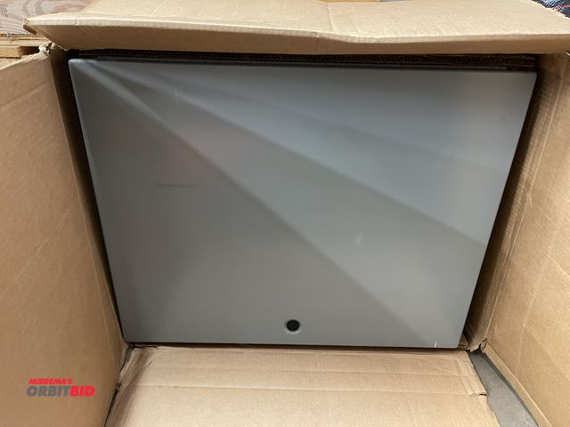 Lot 1-6181 - (1) 24" x 30" x 6" hinge cover Carlton junction box.