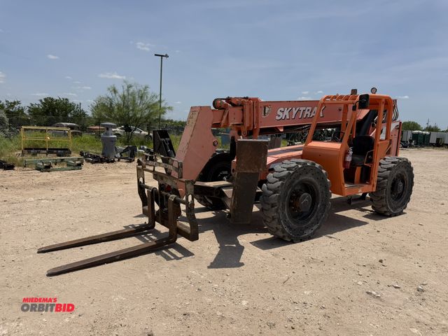 Lot 1-9594 - (1) 2014 JLG/Skytrak 10054 telescoping boom rough terrain lift truck, 100 HP diesel engine, Power Sh...