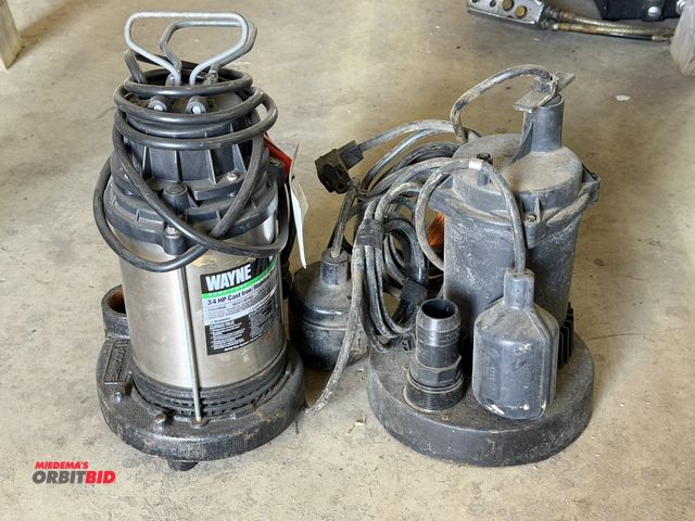 Lot 1-1308 - Lot including (1) Wayne, model CDU980E, 3/4" HP cast iron/stainless steel sump pump, and (1) FloTec,...