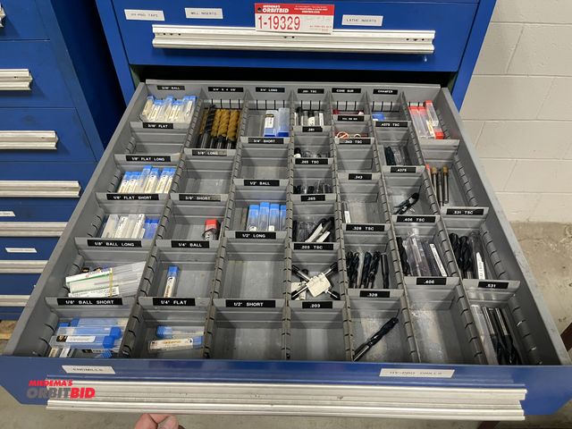 Lot 1-19330 - Lot of assorted end mills, and HY-Pro drills.