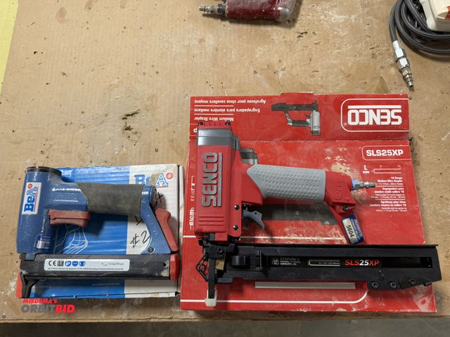 Lot 1-16132 - Lot including (1) BeA, model 97/25-550, pneumatic stapler, and (1) Senco, model SLS25XP, 18 gauge me...