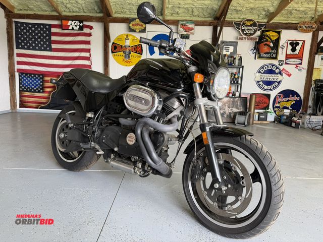 Lot 1-8106 - 2000 Harley Davidson Buell Cyclone (1) 1200 cc custom motorcycle, belt drive, air cooled, disk brake...