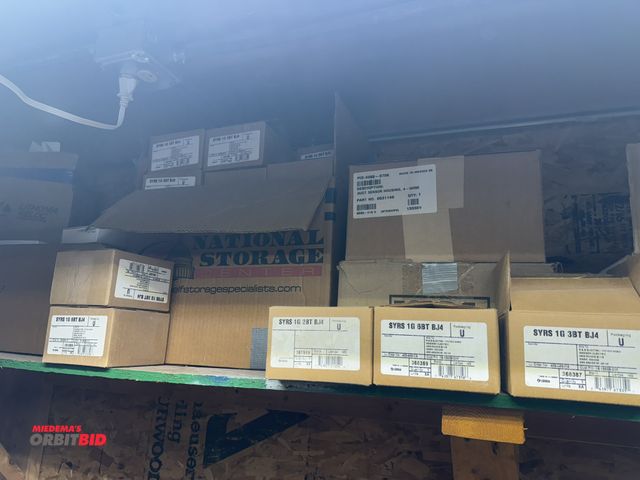 Lot 1-4157 - Contents of shelf, includes various Lithonia SYRS1G6BTBJ4, digital remote stations, (1) Duct Sensor ...