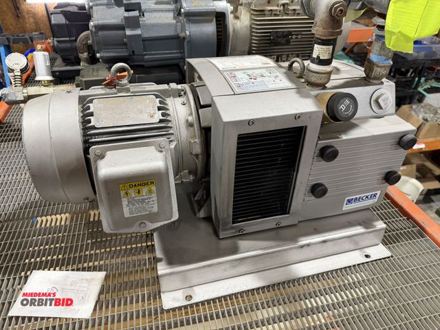 Lot 1-18593 - (1) Becker air pump with a Toshiba 230/460V, 3 phase electric motor, working condition unknown.