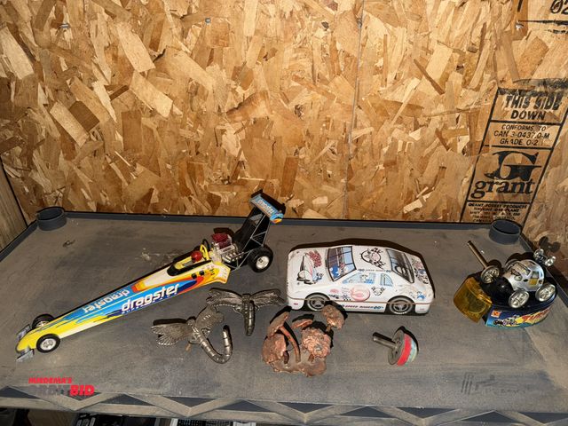 Lot 1-8341 - Lot of assorted toys, includes (1) dragster super race car, (1) Speed Racer #5 collectible tin, (1) ...