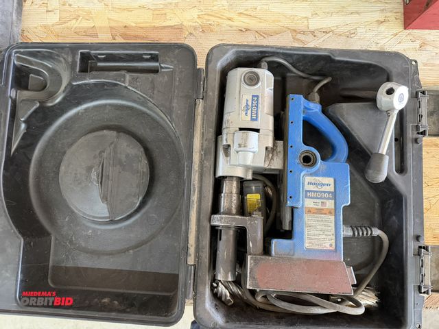 Lot 1-1324 - Lot of (2) Hougen, model HMD904, portable magnetic drills, 1 is for parts or repair only.