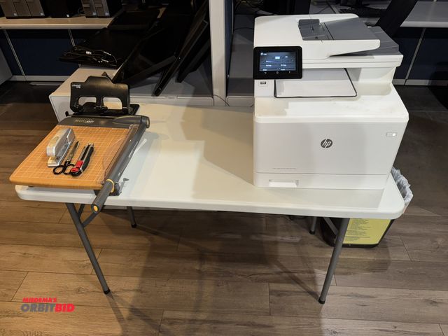 Lot 1-19575 - (1) Hewlett Packard Color Laser Jet Pro MFP M477FNW, printer/copier, in working condition, test page...