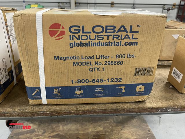 Lot 1-19418 - (1) Global Industrial Magnetic load lifter, 800 lb. capacity, model 298660.