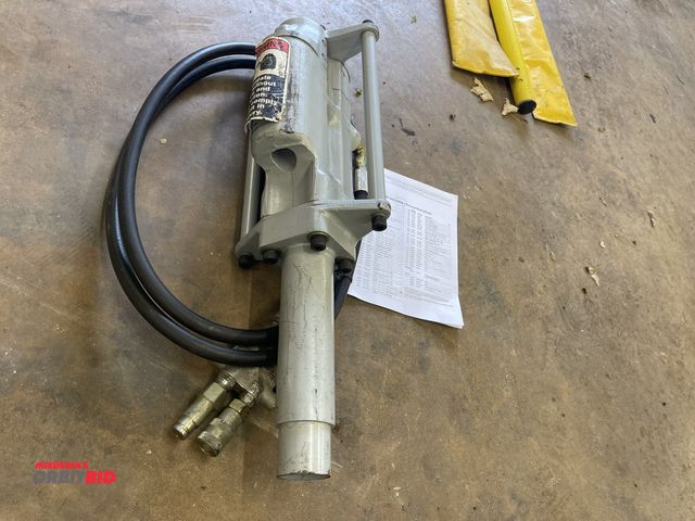 Lot 1-6127 - (1) Greenlee, model H4826-1, hydraulic ground rod driver.
