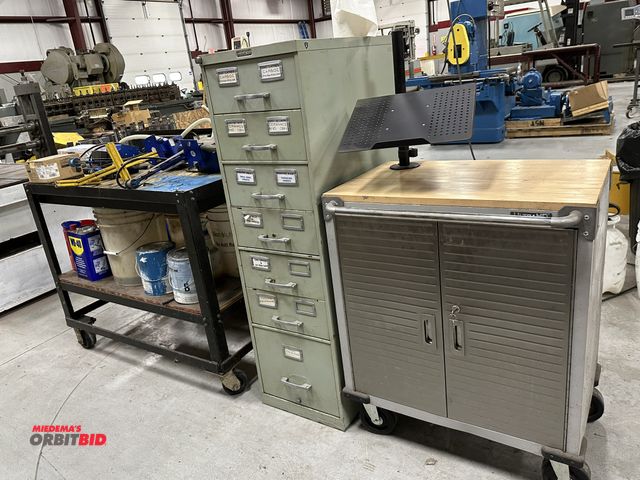 Lot 1-19161 - (1) Seville Classics 28" width x 35" height x 18" depth 2-door tool cabinet with laptop mount on top...