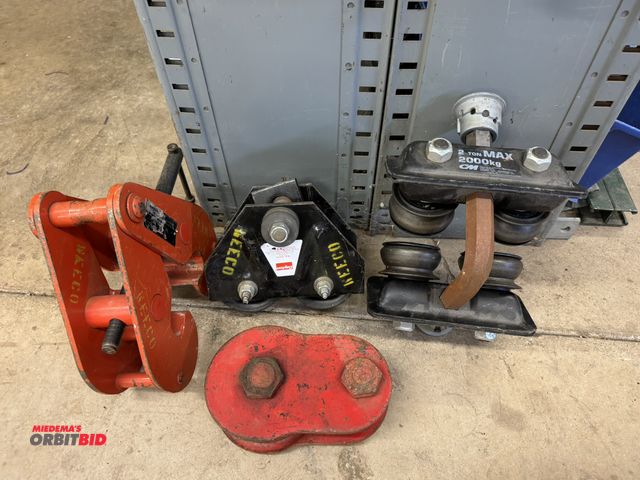 Lot 1-6378 - (1) Jet I-beam clamp, 3-ton capacity, model JBC-3, (1) Dayton, model 2Z615A, I-beam roller, (1) CM I...