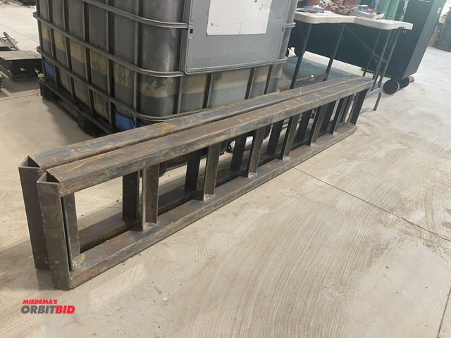 Lot 1-18781 - Lot of (2) steel ramps, approx. 84" x 15.5" wide.