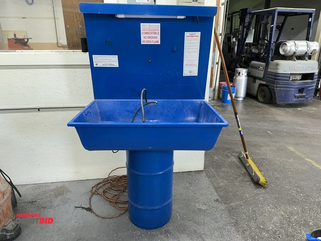 Lot 1-17786 - (1) Vesco (model unknown) 120V, single phase parts washer with a 33" width x 21" depth x approx. 8" ...
