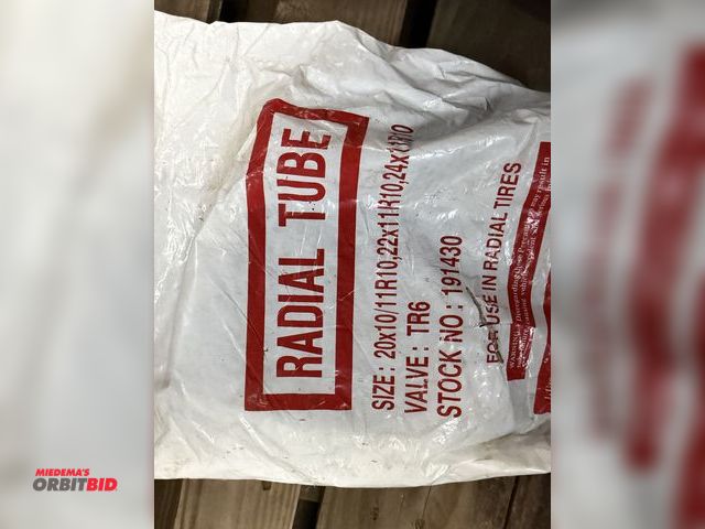 Lot 1-1215 - (1) size 20X10/11R10,22X11R10,24X11R10, radial inner tube.