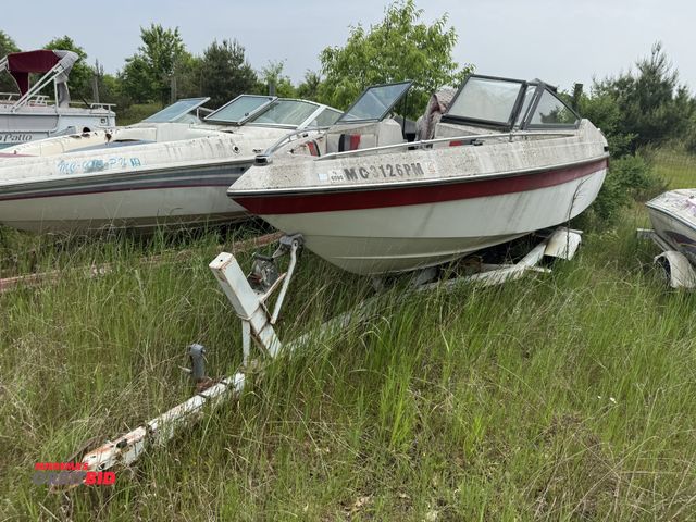 Lot 1-6572 - (1) Sylvan open bow speed boat, approx. 18', Mercruiser outdrive, 6-cylinder motor, severe weather d...