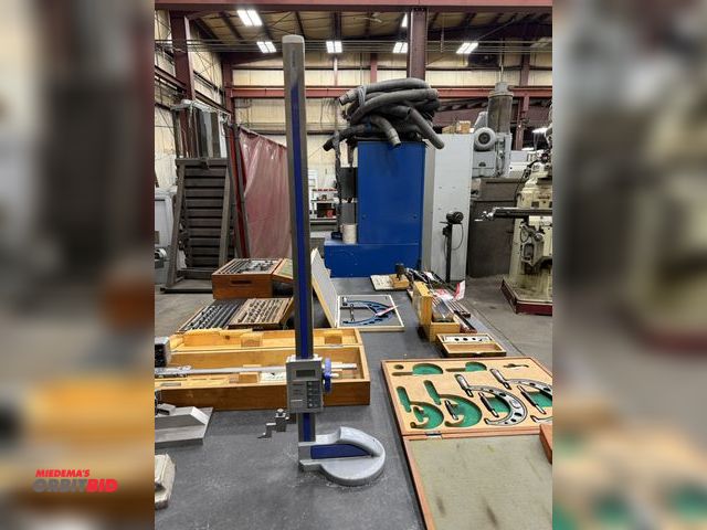 Lot 1-15196 - (1) Mitutoyo 24" Absolute Digimatic height gauge.