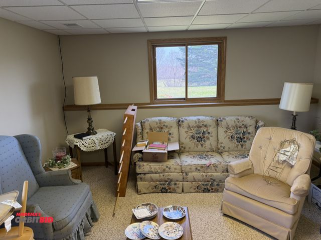 Lot 1-19213 - (1) 76" couch, (2j padded seat and back chair, (2) lamps, (2) end tables, and (1) 23" x 16" wood tab...
