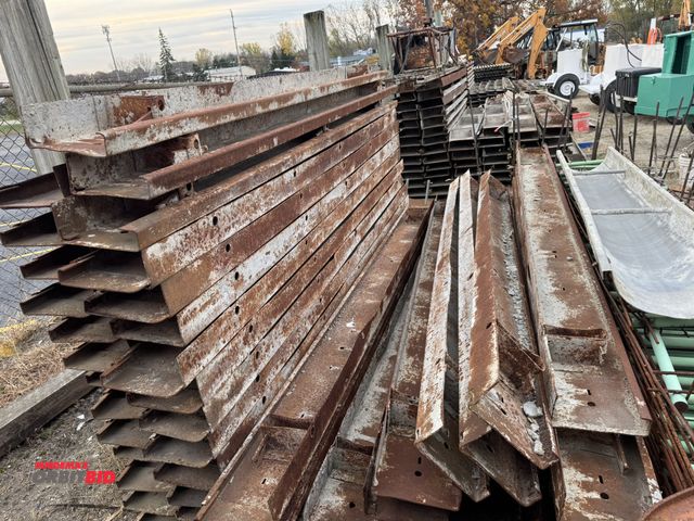 Lot 1-18411 - Lot of approx. (52) 9" x 10' steel concrete forms.
