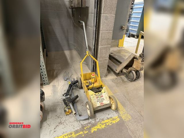 Lot 1-16664 - (1) Rustoleum striping machine, and (2) hand held paint stripers.