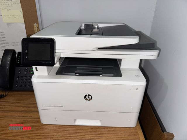 Lot 1-19572 - (1) Hewlett Packard Laser Jet Pro MFP M426FDW, printer/copier, in working condition, test page print...