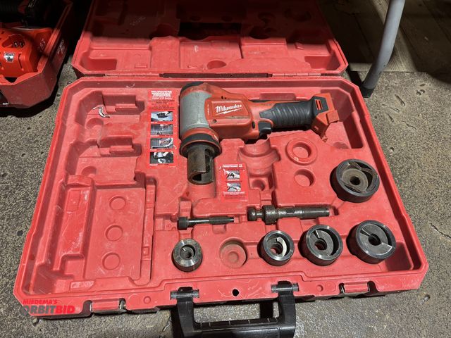 Lot 1-4190 - (1) Milwaukee M18 cordless 10-ton knock out tool, Cat #2676-20, includes 1/2" to 2" knock out (missi...