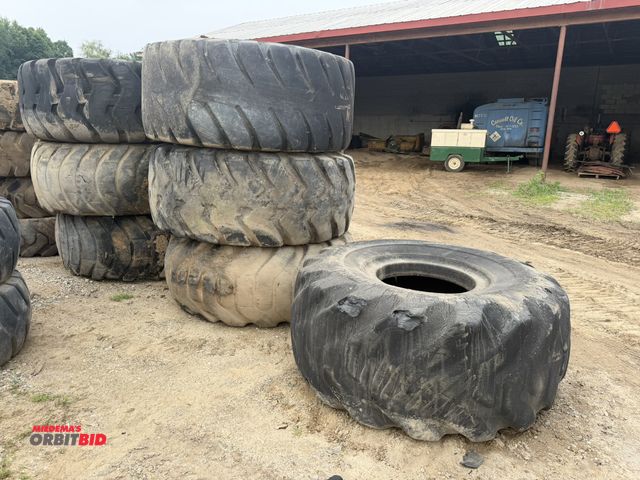 Lot 1-18277 - Lot of (7) various 29.5-25 tires, various conditions.