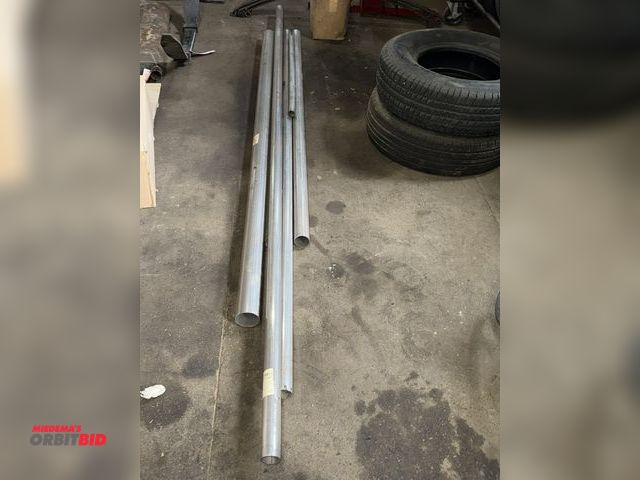 Lot 1-1260 - Lot of assorted exhaust pipe, includes (1) approx. 88" length x 3" diameter section, (1) 76" length ...