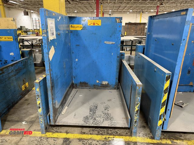 Lot 1-5167 - (1) Lift Products, Inc., 110V, 1000 lb. capacity skid lift with hand held pendant, includes addition...