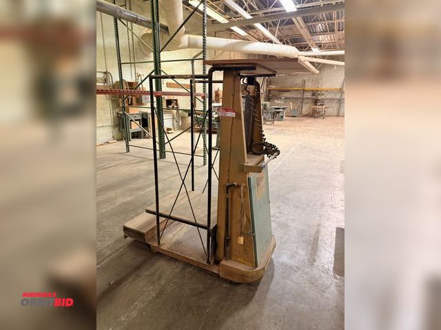 Lot 1-7292 - Weld-Bilt 57P-S  Lift Truck 1500-20 Capacity, S/N. 1-72-10