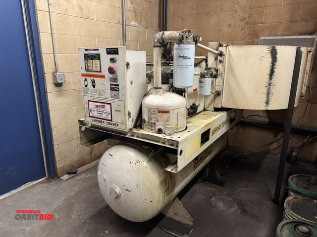 Lot 1-19827 - (1) Garden Denver Electra-Screw stationery base and tank mounted compressor, model EBE-FF, 120 gallo...