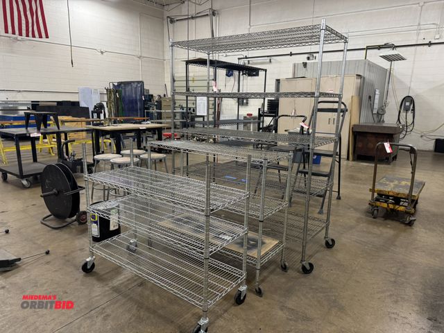 Orbitbid.com - Lot 1-2207 - Lot of (3) rolling Metro style racks, 2 ...