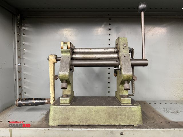 Lot 1-1821 - (1) Di-Acro approx. 6" capacity bench top steel roller, S/N G-1177.
