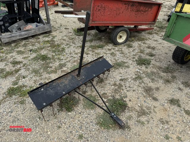 Lot 1-6692 - (1) 40" yard thatcher, pin style hitch.