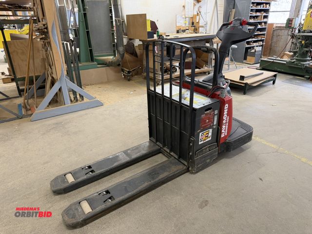 Lot 1-17024 - (1) Raymond, model 8410, 24V, walk-behind pallet jack, 600 lb. max. capacity, 10" max. lift height, ...
