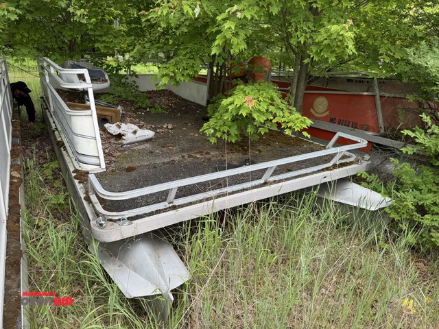 Lot 1-6595 - (1) Crest 2 approx. 16' pontoon boat, model 21, boat only, severe weather damage, no motor, winning ...