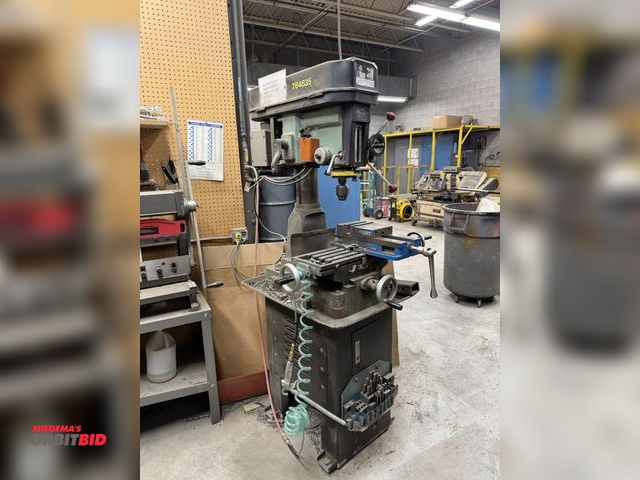 Lot 1-17093 - (1) Rong Fu, model RF30, 12-speed vertical drill press, 100 to 2500 RPM, 29" x 8" slotted table, 1/2...