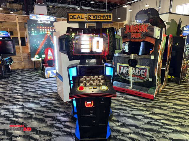 Lot 1-11216 - (1) Ice, model DN1000X, Deal or No Deal standup style arcade game, S/N DNS07#0053, includes key, ele...