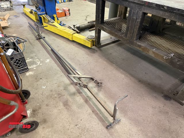 Orbitbid.com - Lot 1-18387 - (1) custom built ball joint tool, and (1 ...