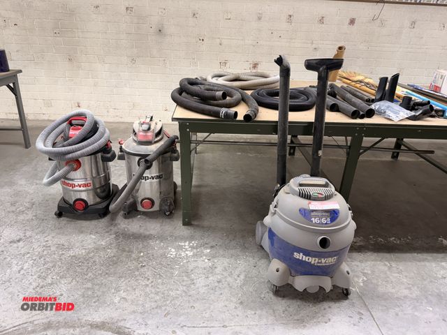 Lot 1-7512 - Lot Of (3) Shop Vacuums, With Hose Extension Attachments