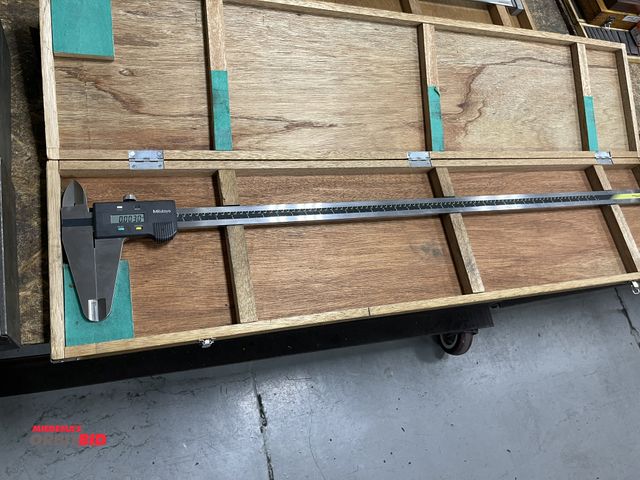 Lot 1-19387 - (1) Mitutoyo 40" digital caliper with case.
