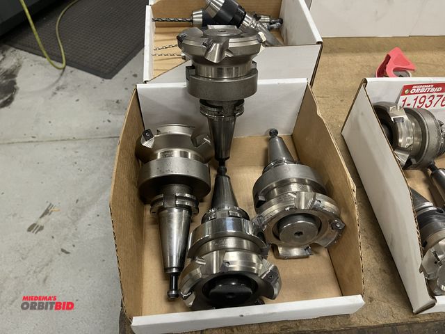 Lot 1-19377 - Lot of (4) Mitsubishi 4.5" face mills with Pioneer Cat 40 tool holders.